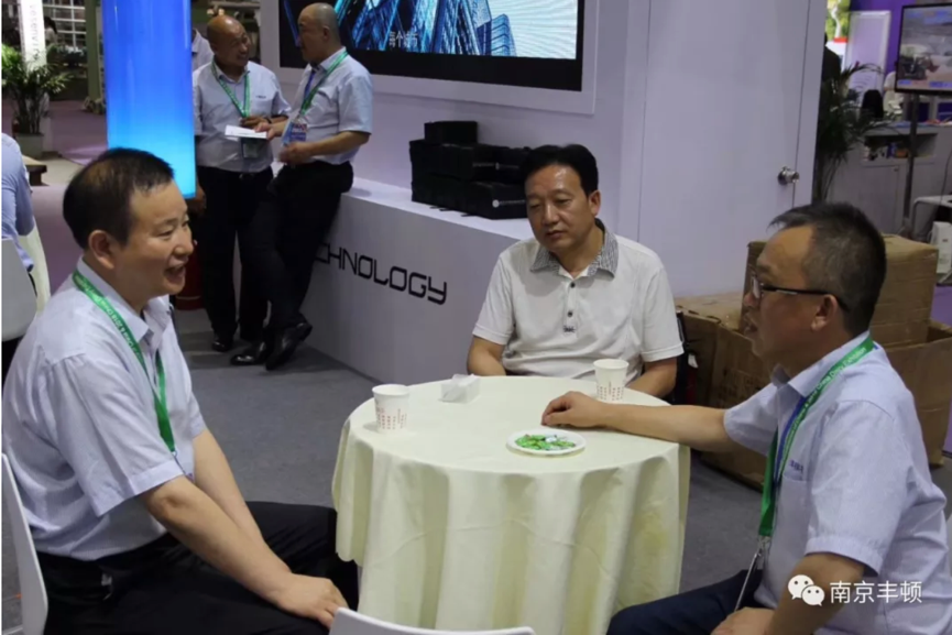 ��ҳ-NG��Ѷ�����˹ٷ���վ